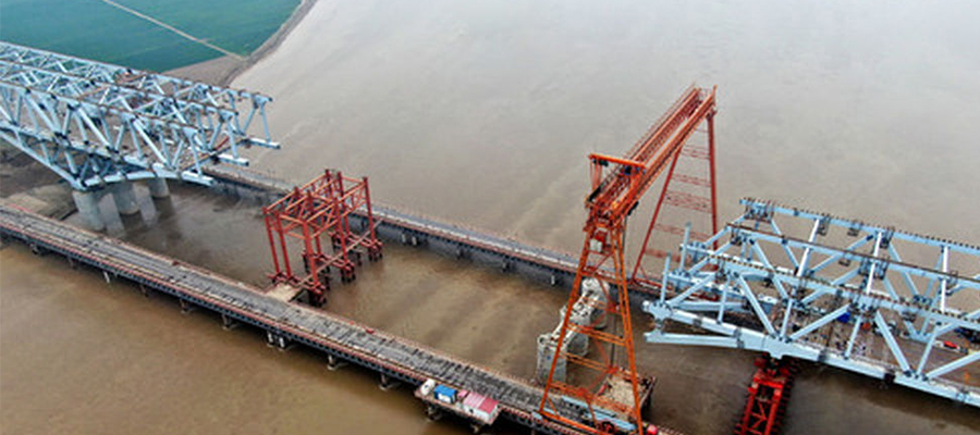 山东汉普又一座经典工程——郑济黄河特大桥正在加紧建设